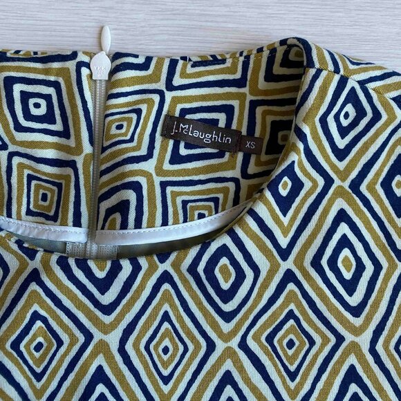 J McLaughlin Geometric Print Short Sleeve Fit & Flare Dress Size XS Career Work - Picture 3 of 9